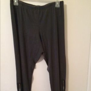 Gray Zipper Leggings